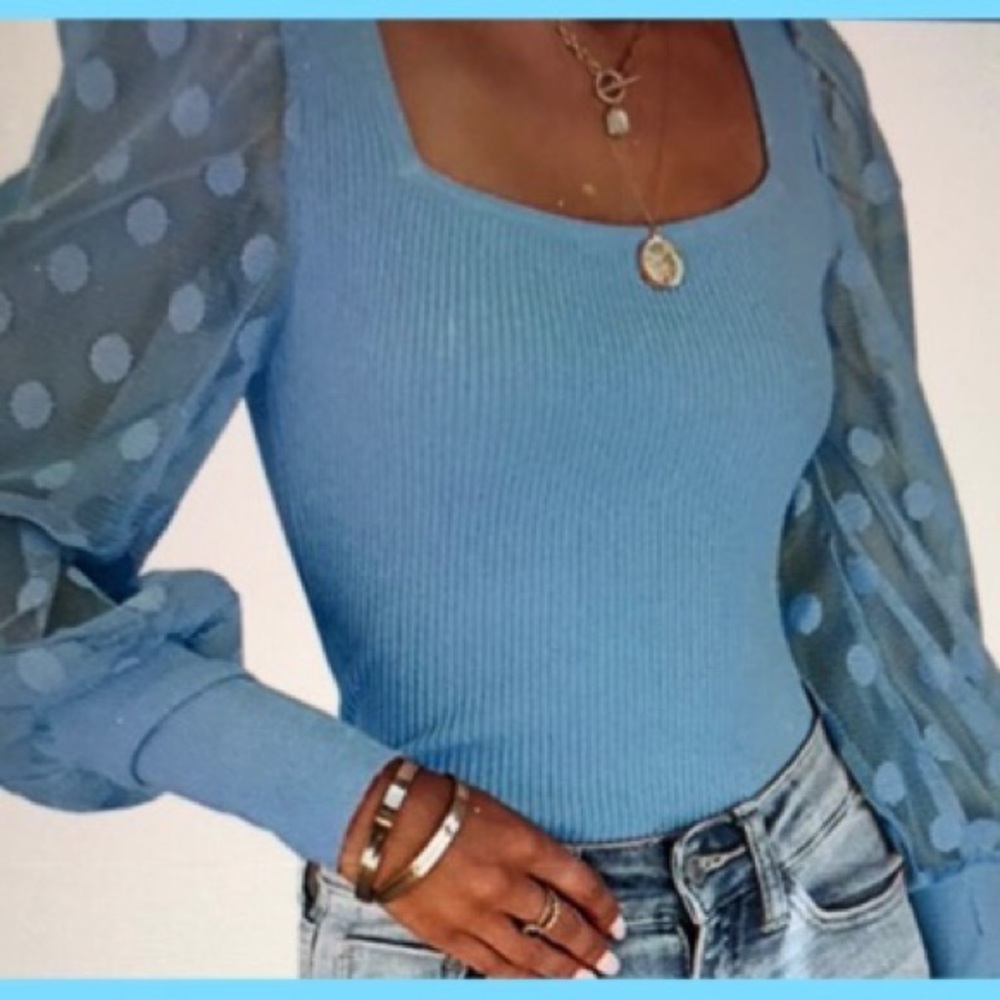 Women’s Ribbed Knit Top - Picture 5 of 5